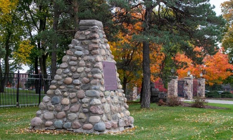 Let's Explore Richmond Hill - Yonge Street Cairn